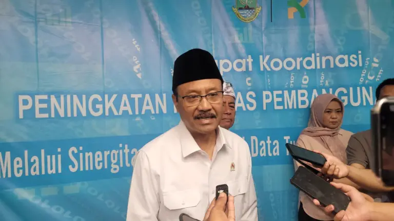Kemensos Imbau Masyarakat Segera Perbarui Data Melalui Aplikasi dan Puskesos