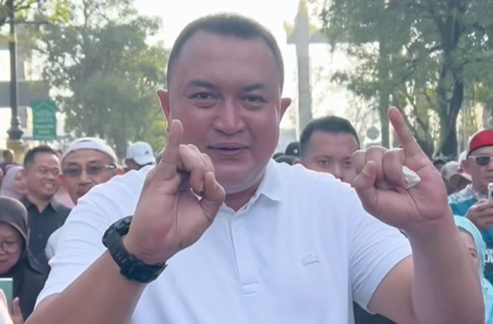 Bupati Bogor Dorong Perekonomian Warga Melalui UMKM di Car Free Day Tegar Beriman