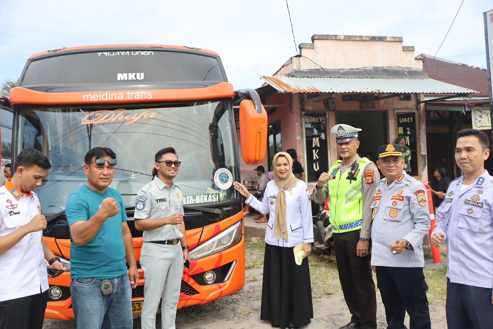 Ramp Check Armada Bus Lebaran 2026, Jasa Raharja bersama Dishub dan Satlantas Polres Pesisir Barat Pastikan Kelaikan Kendaraan