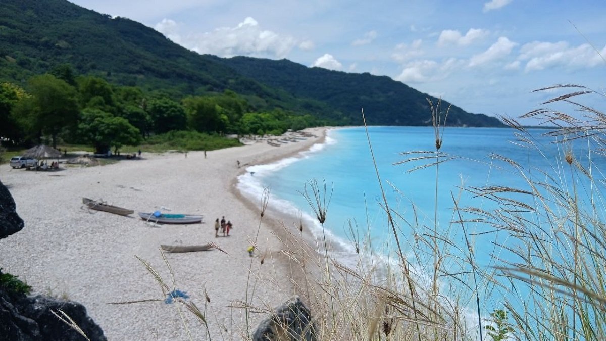 BMKG Peringatkan Potensi Banjir Rob di Pesisir NTT hingga 22 April