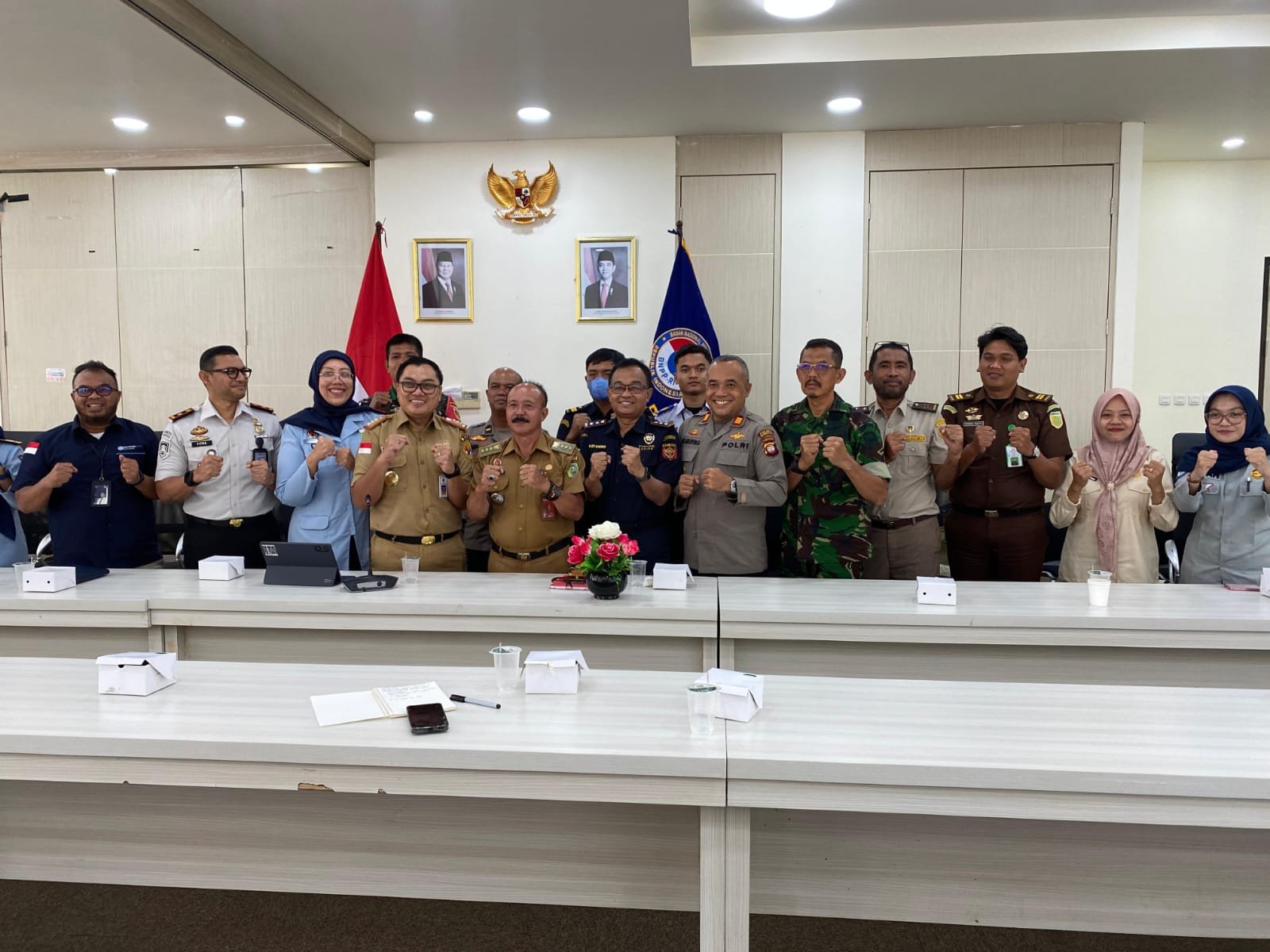Jasa Raharja Cabang Sintang Hadiri Rapat Koordinasi di PLBN Entikong untuk Peningkatan Kualitas Pelayanan Publik